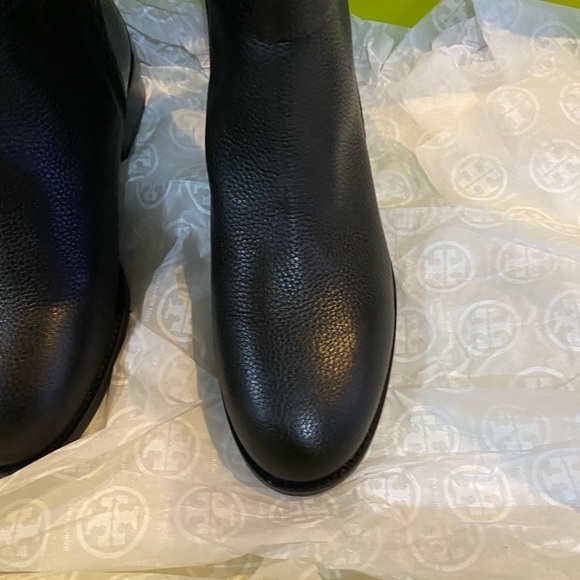 COPY - Tory Burch Riding Boots ..Beautiful..LIKE NEW !!! Never worn . - Picture 8 of 12